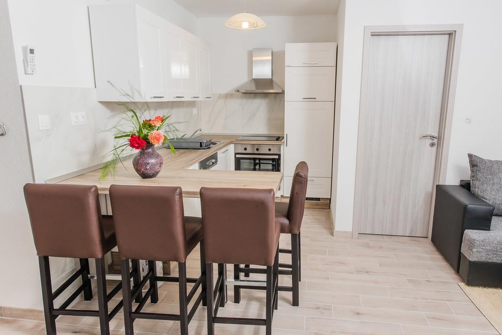 Apartment Grabovac Kaštela Pokoj fotografie