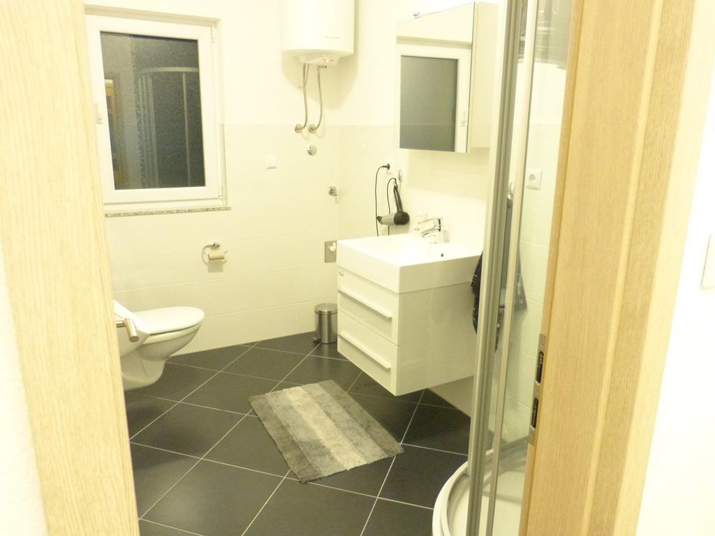 Apartment Grabovac Kaštela Exteriér fotografie